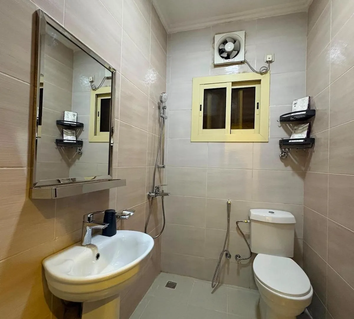 Modern 1-Bedroom Apartment In Batha Quraish Mecca